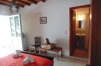 Daktilidis Village Aparthotel