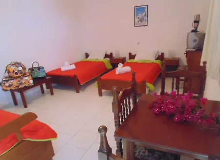 Ξενοδοχείο με διαμερίσματα Daktilidis Village Mykonos Town